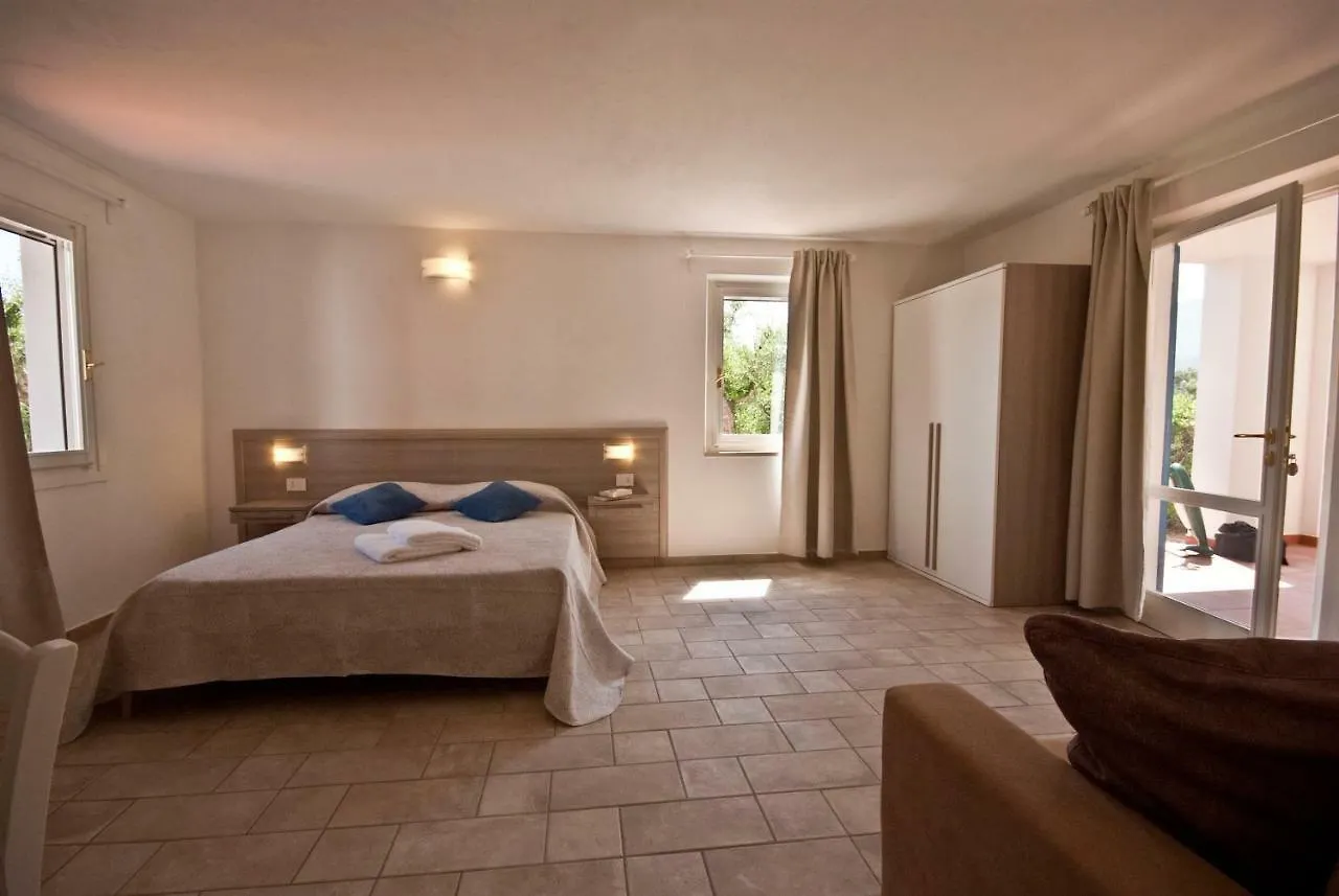 B&B La Casa Degli Ulivi Procchio  Italy
